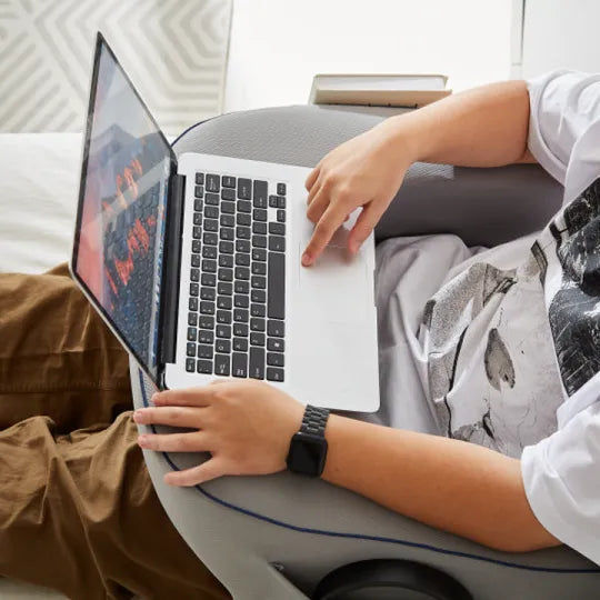 Artizouk - Portable Desk Pad